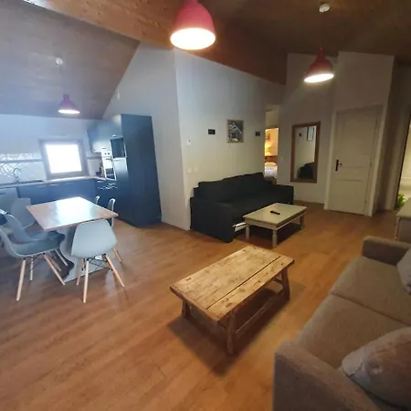 Apartment 6-person With Pool *