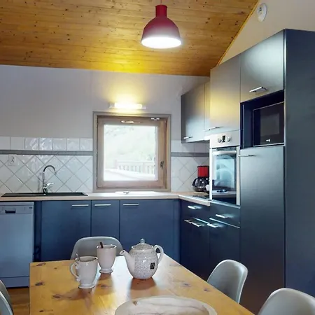 Apartment 6-person With Pool