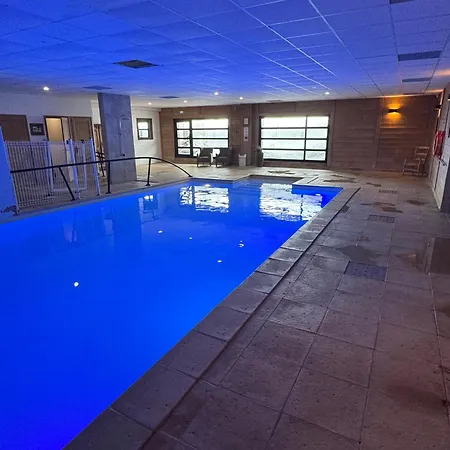 Apartment 6-person With Pool *