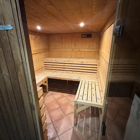 6-person With Pool Apartment Val Thorens