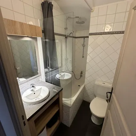 6-person With Pool Apartment *